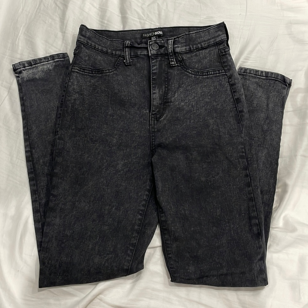Fashion nova skinny jeans